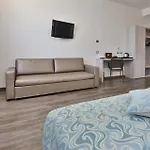 Otel Phi Milano