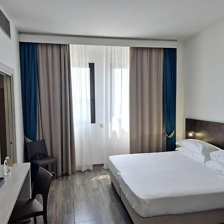 Hotel Phi Milano