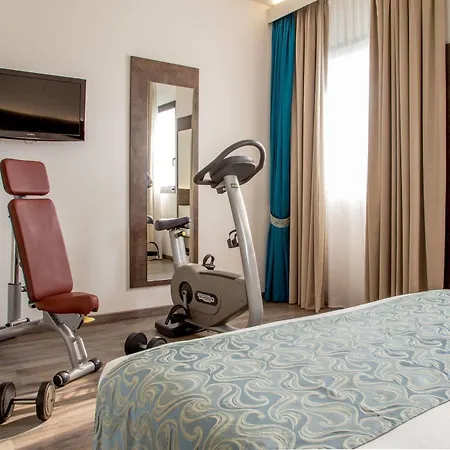 Hotel Phi Milano 4*