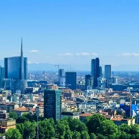 Phi Milano